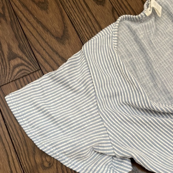 Blue striped frilly summer blouse! From Caution to the wind! - Picture 3 of 5